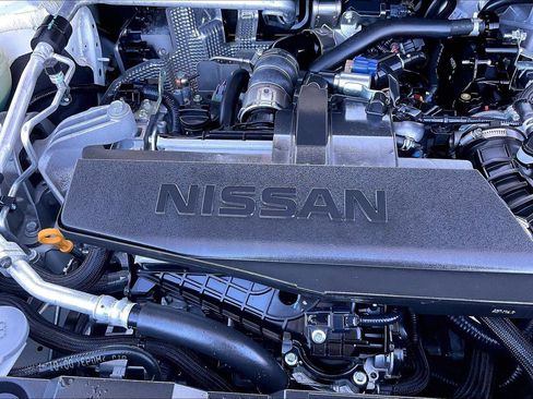 Certified 2024 Nissan Rogue S image 32