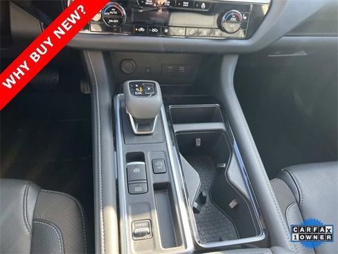 Used 2024 Nissan Pathfinder SL image 35