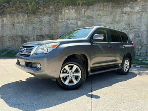 Used 2011 Lexus GX 460 w/ Comfort Plus Pkg AWD/4WD image 4