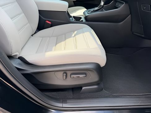 Certified 2026 Honda CR-V EX-L image 28