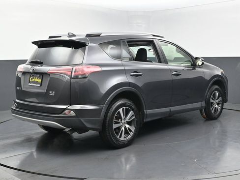 Used 2016 Toyota RAV4 XLE image 5
