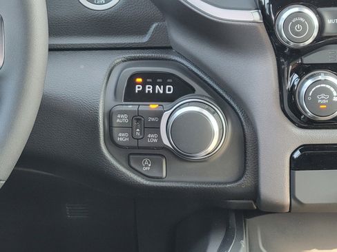 New 2025 RAM 1500 Big Horn image 26