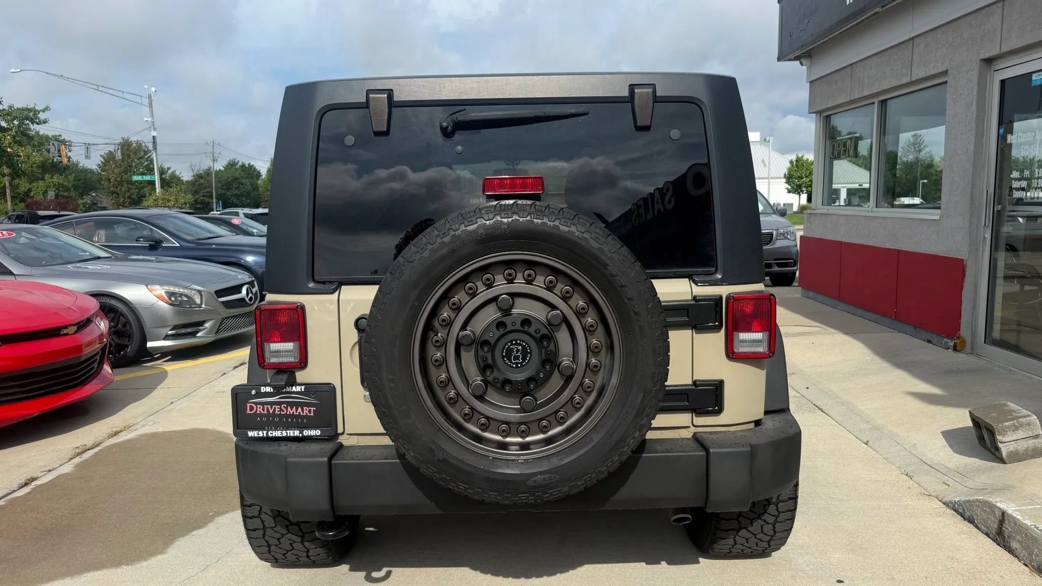 Used 2017 Jeep Wrangler Unlimited Sport w/ Quick Order Package 24S AWD/4WD image 8