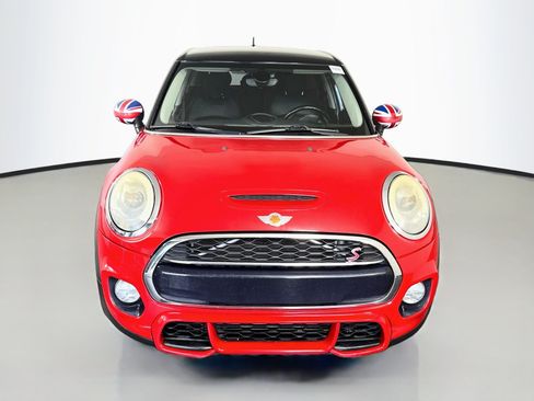 Used 2018 MINI Cooper S FWD image 2