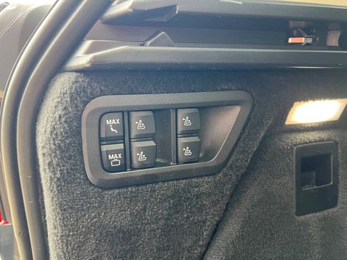 Used 2021 BMW X7 xDrive40i w/ Executive Package AWD/4WD image 29