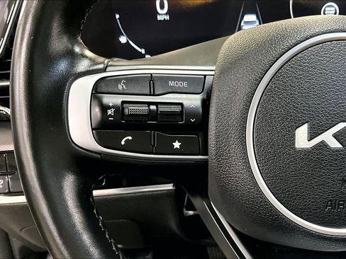 Used 2023 Kia Sportage SX image 24