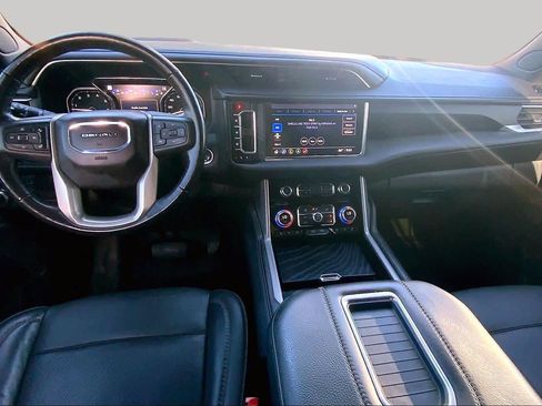 Used 2021 GMC Yukon Denali AWD/4WD image 16
