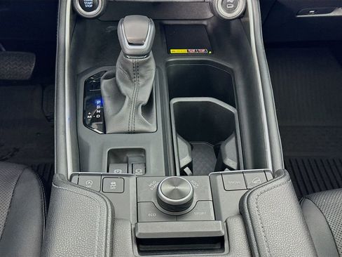 Used 2024 Toyota Grand Highlander AWD image 40