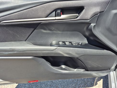 Certified 2025 Toyota Camry LE FWD image 14