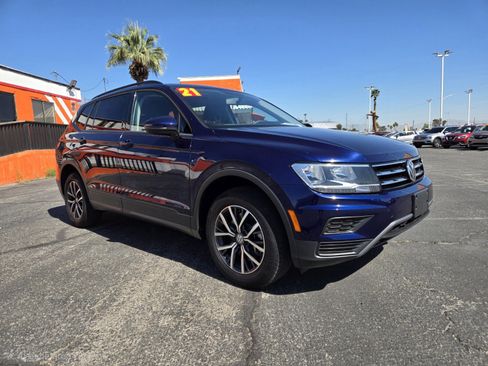 Used 2021 Volkswagen Tiguan S FWD image 4