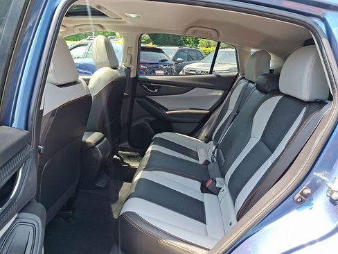 Used 2020 Subaru Crosstrek 2.0i Limited w/ Moonroof Package w/Navigation AWD/4WD image 10
