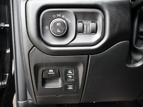 New 2026 RAM 1500 Big Horn AWD/4WD image 8