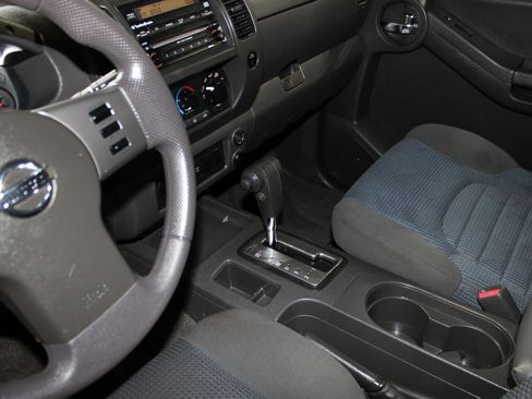 Used 2006 Nissan Xterra Off-Road RWD image 14