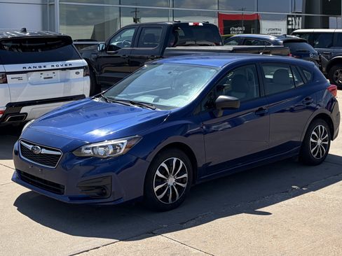 Used 2018 Subaru Impreza 2.0i AWD/4WD image 3