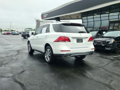 Used 2017 Mercedes-Benz GLE 350 4MATIC image 4