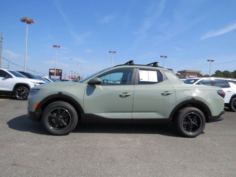 Used 2023 Hyundai Santa Cruz SEL Premium image 5