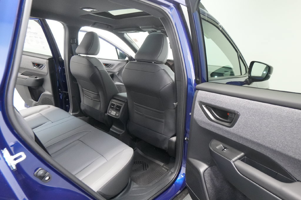 New 2026 Subaru Outback Limited AWD/4WD image 32