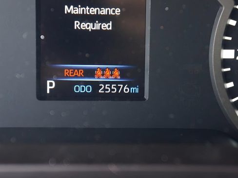 Used 2025 Toyota Tundra SR5 w/ SR5 Convenience Package AWD/4WD image 21