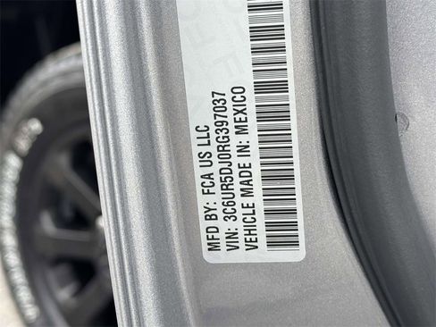 Used 2024 RAM 2500 Big Horn w/ Night Edition image 30