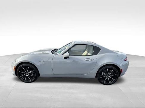 Used 2025 MAZDA MX-5 Miata RF Grand Touring image 3