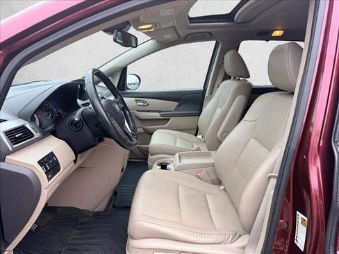 Used 2016 Honda Odyssey EX-L image 24
