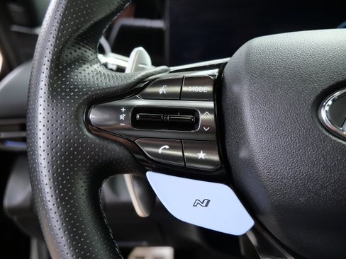 Used 2022 Hyundai Elantra N FWD image 23