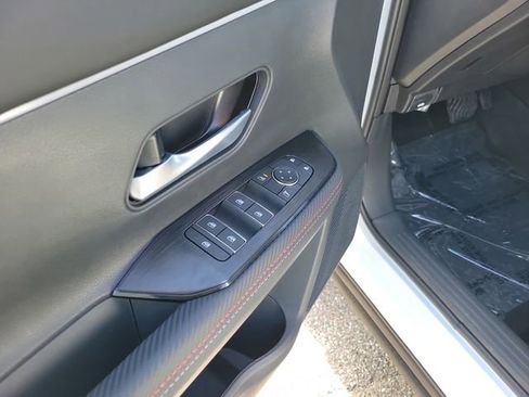 New 2026 Nissan Kicks SR image 6