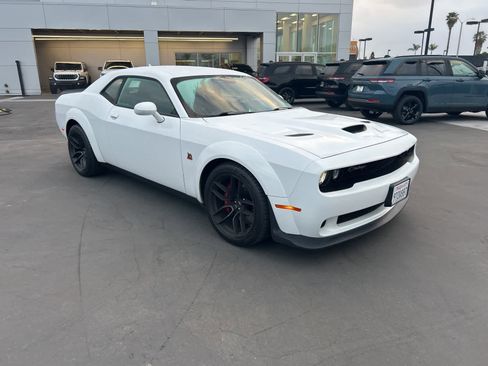 Used 2020 Dodge Challenger R/T Scat Pack image 11