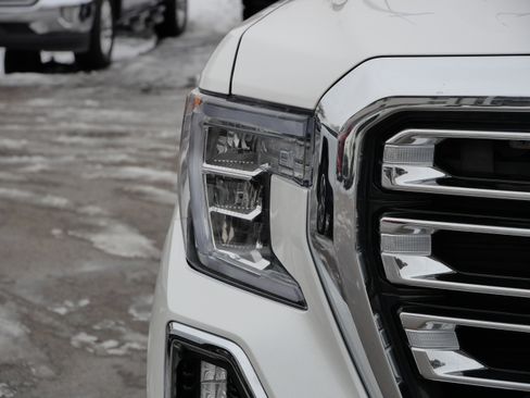 Used 2021 GMC Sierra 1500 SLT w/ SLT Premium Plus Package image 3