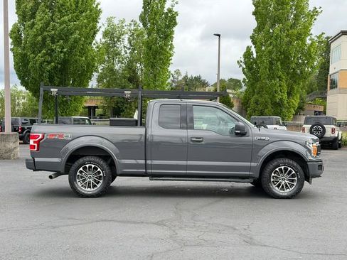 Used 2018 Ford F150 XLT w/ Equipment Group 302A Luxury AWD/4WD image 2