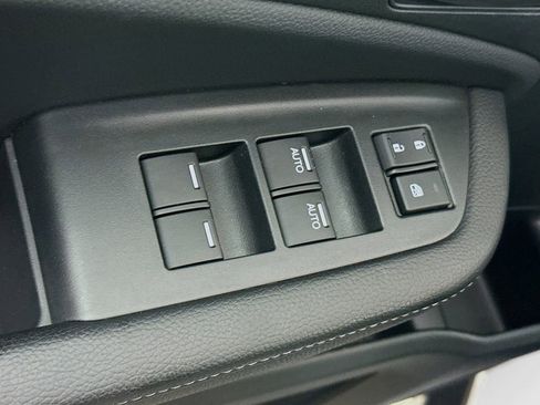 Used 2023 Honda Passport EX-L image 19