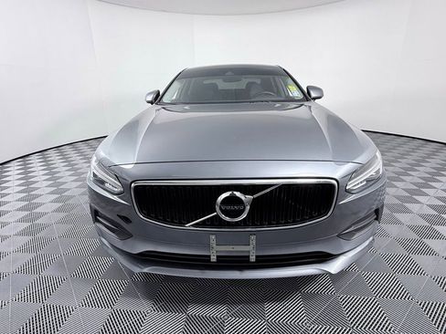 Used 2019 Volvo S90 T6 Momentum image 3