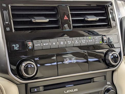 Used 2023 Lexus GX 460 Premium AWD/4WD image 25