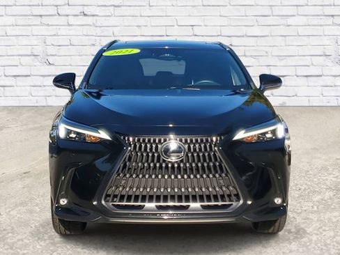 Used 2024 Lexus NX 250 FWD w/ Towing Package (2000 Lbs) image 6