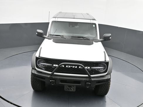 Used 2024 Ford Bronco Wildtrak image 30