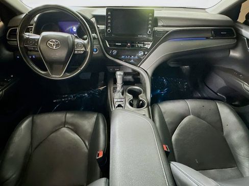 Used 2023 Toyota Camry XSE FWD image 16