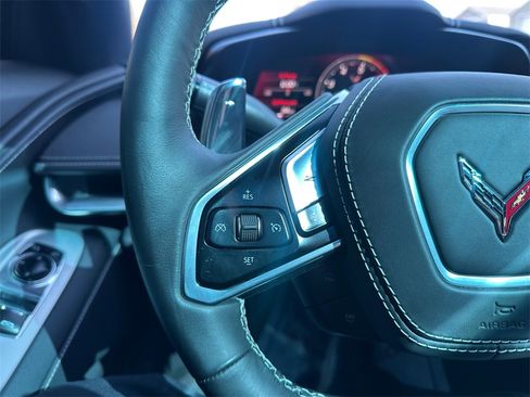 Used 2025 Chevrolet Corvette Stingray Coupe image 28