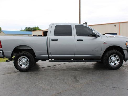 Used 2022 RAM 2500 Tradesman AWD/4WD image 3
