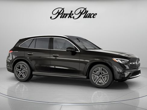 Certified 2026 Mercedes-Benz GLC 300 image 29