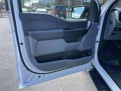Used 2022 Ford F150 XL w/ Equipment Group 101A High AWD/4WD image 12