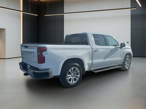 Used 2024 Chevrolet Silverado 1500 LTZ AWD/4WD image 6