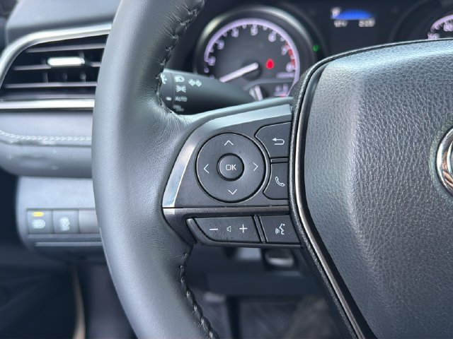 Used 2024 Toyota Camry SE w/ Convenience Package FWD image 23