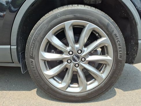 Certified 2021 Lincoln Corsair AWD w/ Premium Package image 24