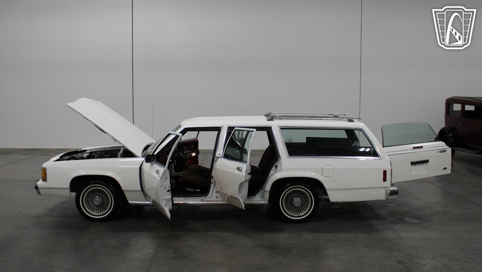 Used 1988 Ford LTD Country Squire RWD image 28