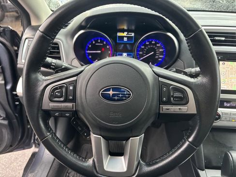 Used 2016 Subaru Outback 2.5i Limited image 18