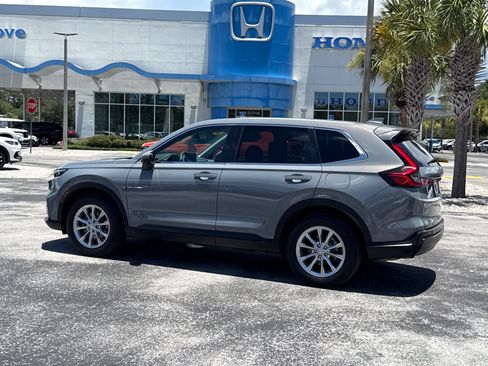Certified 2024 Honda CR-V EX image 10