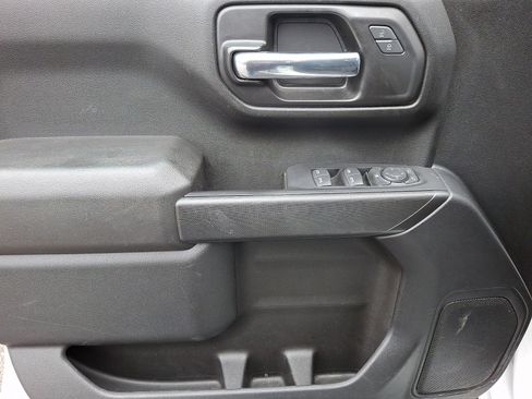 Certified 2022 Chevrolet Silverado 1500 Custom w/ Rally Edition image 12