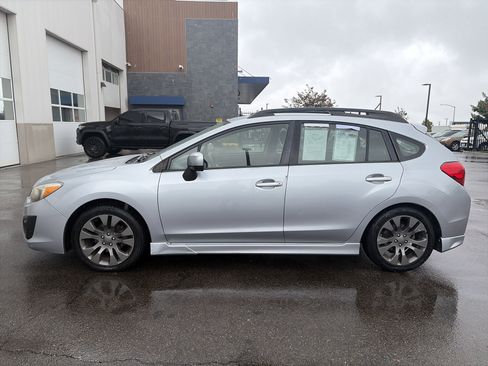 Used 2012 Subaru Impreza 2.0i Sport Premium w/ Popular Pkg 1 AWD/4WD image 8