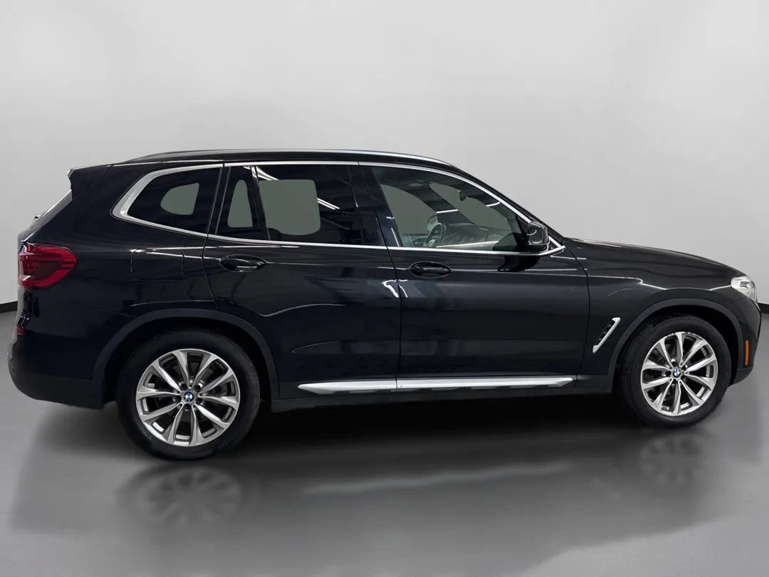 Used 2019 BMW X3 xDrive30i w/ Premium Package AWD/4WD image 11