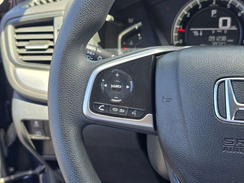 Used 2018 Honda CR-V LX image 20